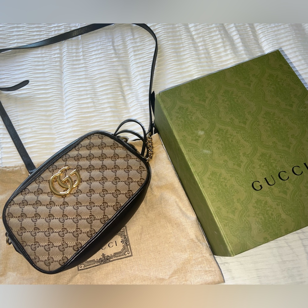 Gucci Crossbody purse